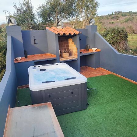 Casa Vacacional Lavernia 카바네스 외부 사진
