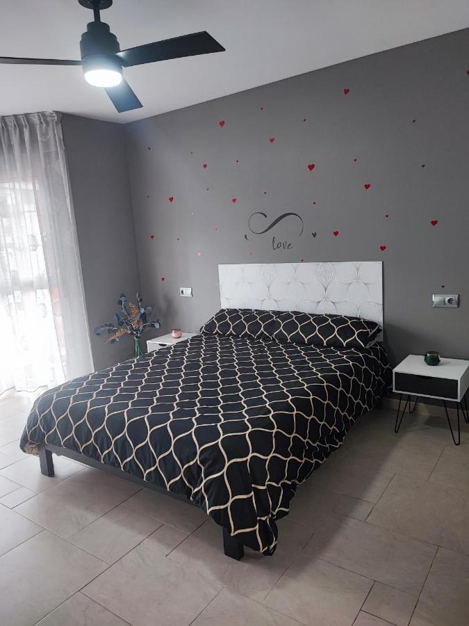 Casa Vacacional Lavernia 카바네스 외부 사진